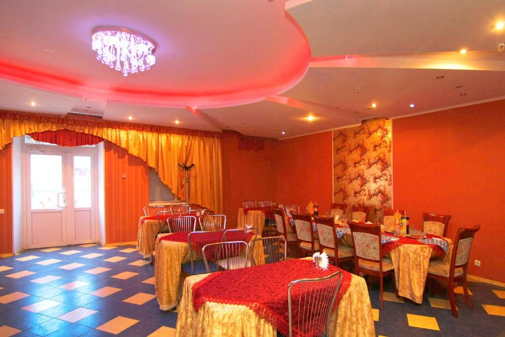 Admiral Hotel Skadovsʼk Extérieur photo