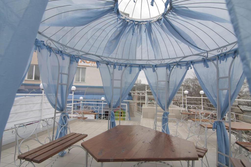 Admiral Hotel Skadovsʼk Extérieur photo