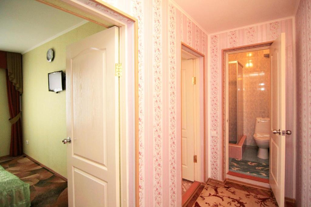 Admiral Hotel Skadovsʼk Extérieur photo